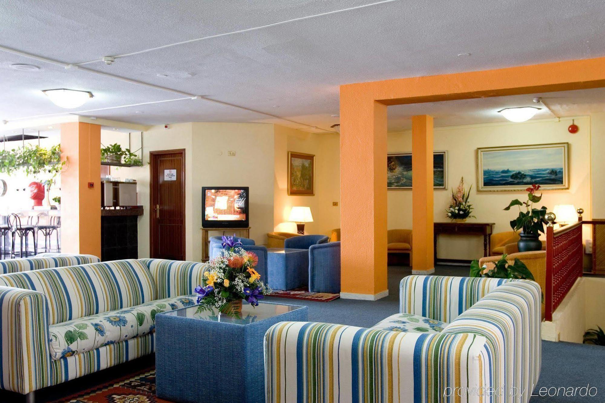 Aparthotel Globales Tamaimo Tropical Puerto de Santiago  Interno foto